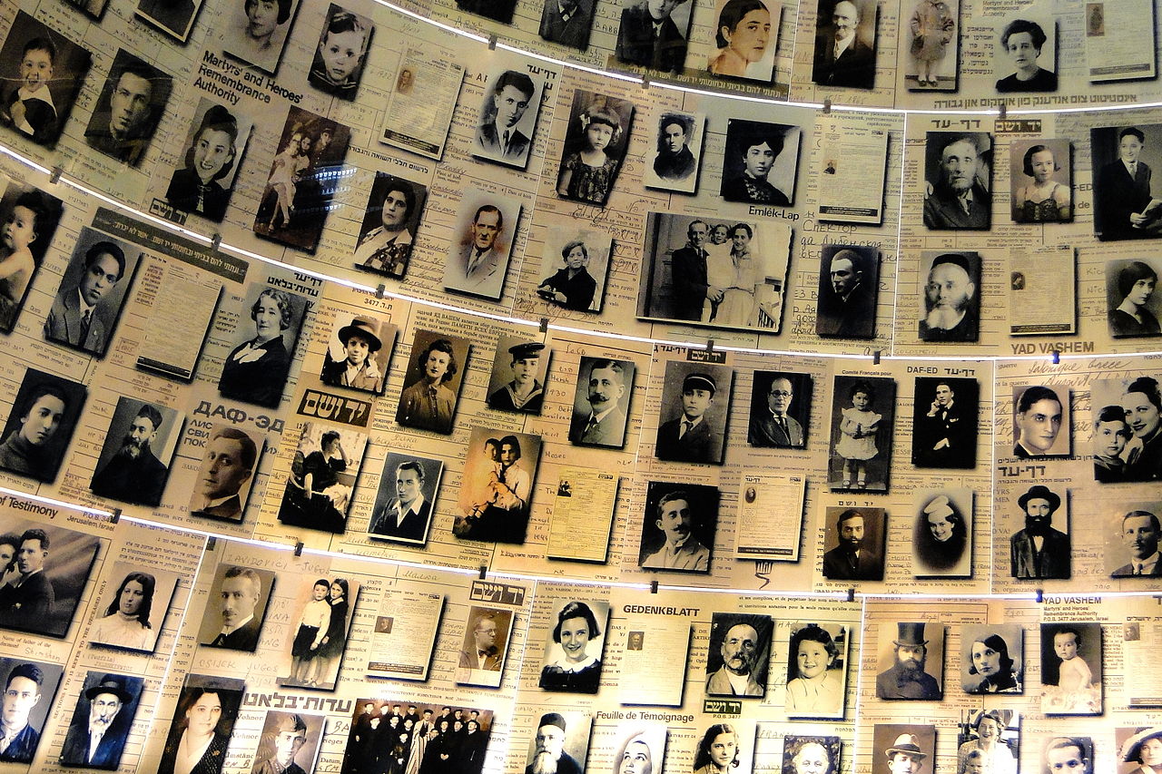 The_Hall_of_Names_-_Yad_Vashem_Holocaust_Museum_-_Jerusalem_-_Israel_(5684577380)