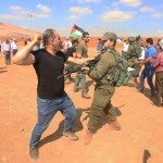 Scontri fra palestinesi e soldati israeliani in Cisgiordania