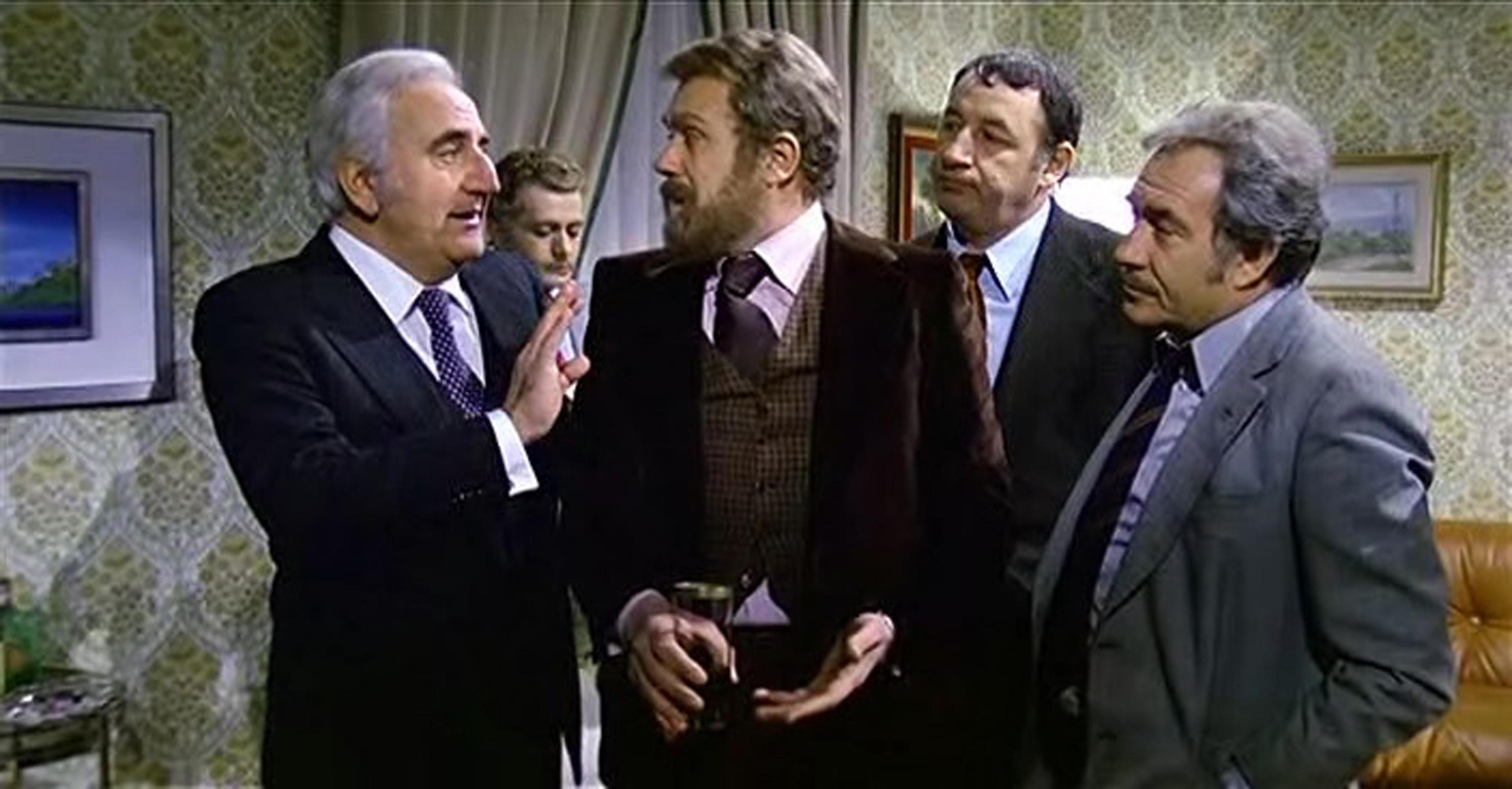 Nel ruolo di Melandri (al centro) in "Amici Miei", 1975