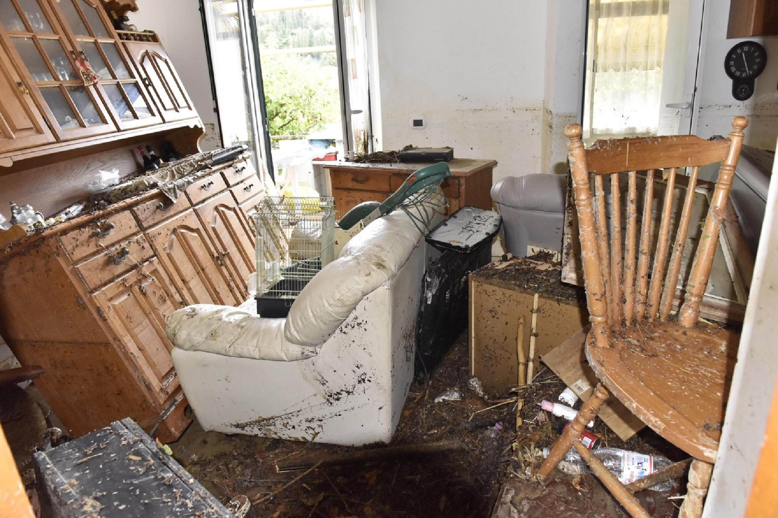 Nubifragio si abbatte su Livorno