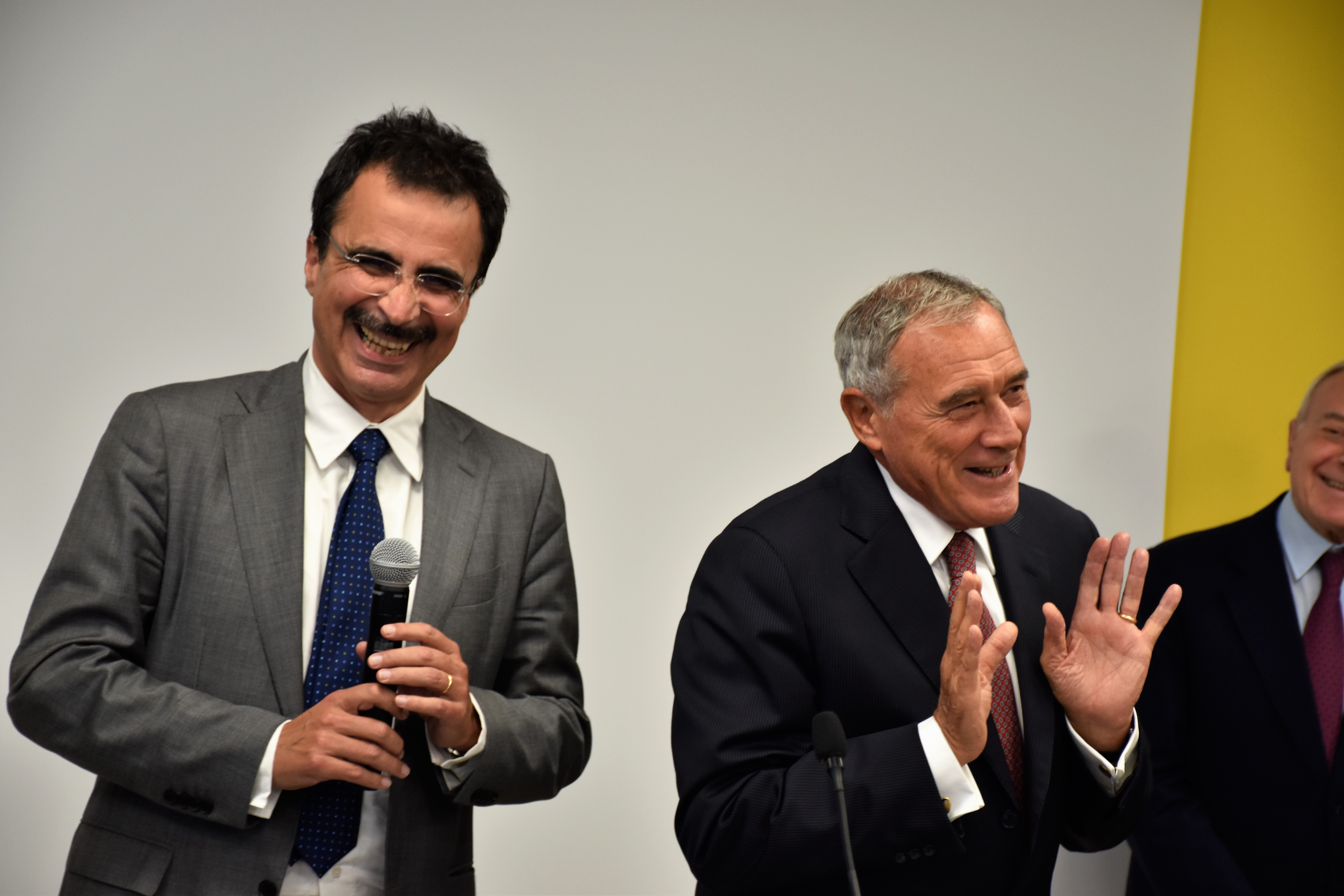 Qualche sorriso fra il Presidente Grasso e il Rettore Bonini Qualche sorriso fra il Presidente Grasso e il Rettore Bonini