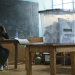 Una delle urne nel seggio della scuola primaria Mutomo a Gatundu in Kenya. Le elezioni presidenziali vedranno probabilmente la riconferma di Uhuru Kenyatta
