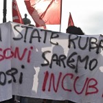 Striscione realizzato dagli studenti a Firenze contro le politiche riguardanti la scuola
