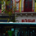 Nell'anniversario della strage le ferite non sono ancora rimarginate. Impossibile per i parigini che passano in autobus non ricordare la sera del 13 novembre 2015