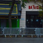 Le transenne sono già pronte per la riapertura della sala. Il prossimo evento sarà il 18 novembre