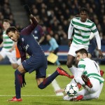 Neymar femato a centrocampo