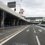 Vuoti i posteggi dei taxi all’aeroporto di Fiumicino (Roma): lo sciopero è stato indetto da tutte le sigle sindacali di categoria