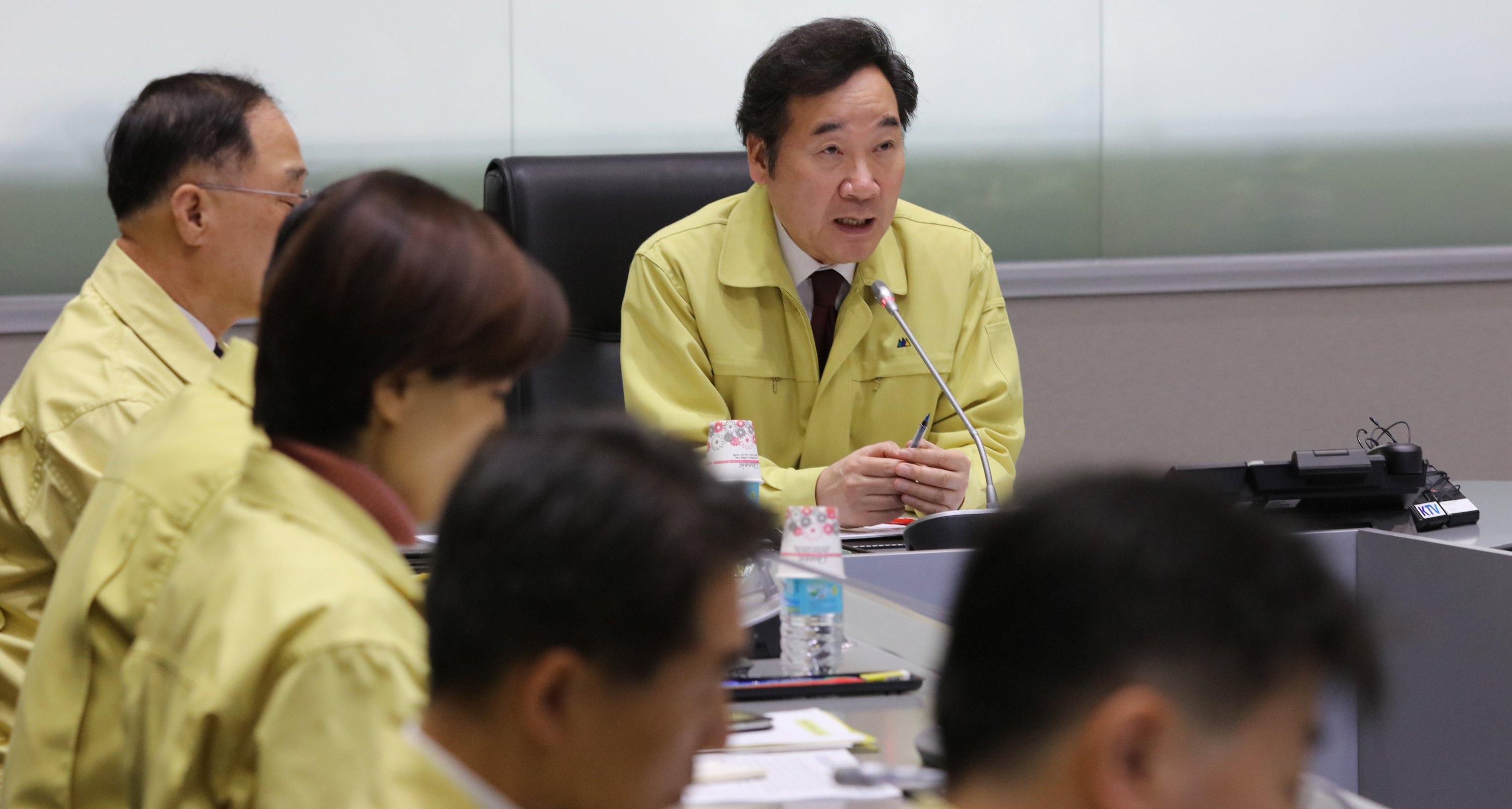 Il Primo ministro sudcoreano Lee Nak-yon convoca un incontro d'emergenza dopo il terremoto
