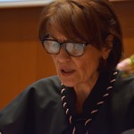 La Prof.ssa di sociologia Donatella Pacelli durante una relazione dal titolo "Fra noi e gli altri"