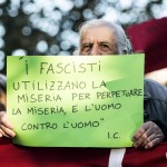 Uno dei cartelli del corteo contro mafie e fascismo a Ostia, sabato 11 novembre