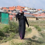 Una donna Rohingya di fede musulmana