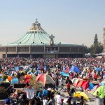 La Basilica di Guadalupe a Città del Messico gremita di pellegrini