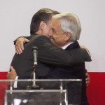 Il candidato progressista Alejandro Guillier si congratula con il vincitore Piñera