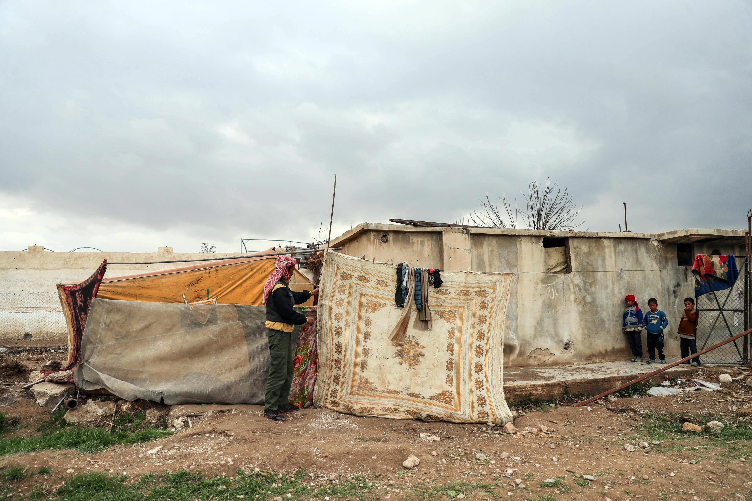 Un accampamento ad al-Asha'ari, est Ghouta in Siria Un accampamento ad al-Asha'ari, est Ghouta in Siria