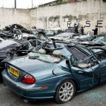 Un compleanno che ha distrutto 1,2 milioni di dollari in automobili confiscate