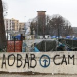 Migranti, tra gli ultimi dell'ex Baobab. La tendopoli sorta accanto alla stazione Tiburtina di Roma Migranti, tra gli ultimi dell'ex Baobab. La tendopoli sorta accanto alla stazione Tiburtina di Roma