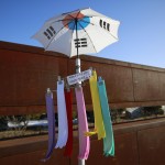 Uno stand nella provincia di Gyeonggi, in Corea del Sud, con dei nastri per i visitatori che annotano messaggi per la pace e la riunificazione