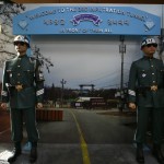 Repliche di soldati che sorvegliano l'Area di sicurezza congiunta sono esposte al 3° Tunnel di infiltrazione, vicino alla zona demilitarizzata