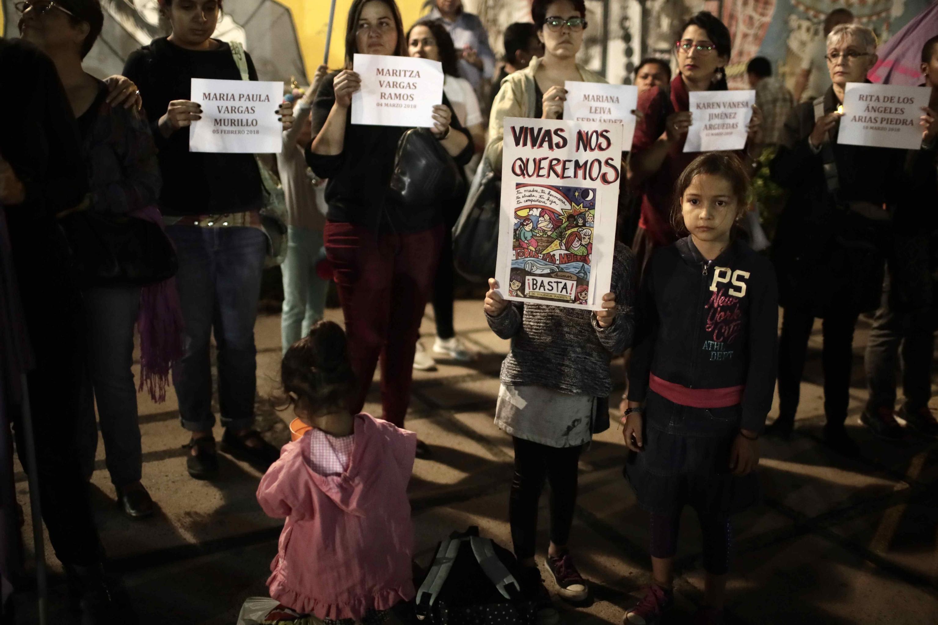 Le donne in protesta in Costa Rica