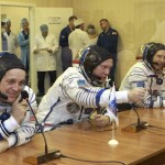 I tre parlano brevemente dal cosmodromo di Baikonur dopo aver effettuato i test