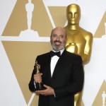 Mark Bridges ottiene il premio per i migliori costumi ne "Il filo nascosto" Mark Bridges ottiene il premio per i migliori costumi ne "Il filo nascosto"