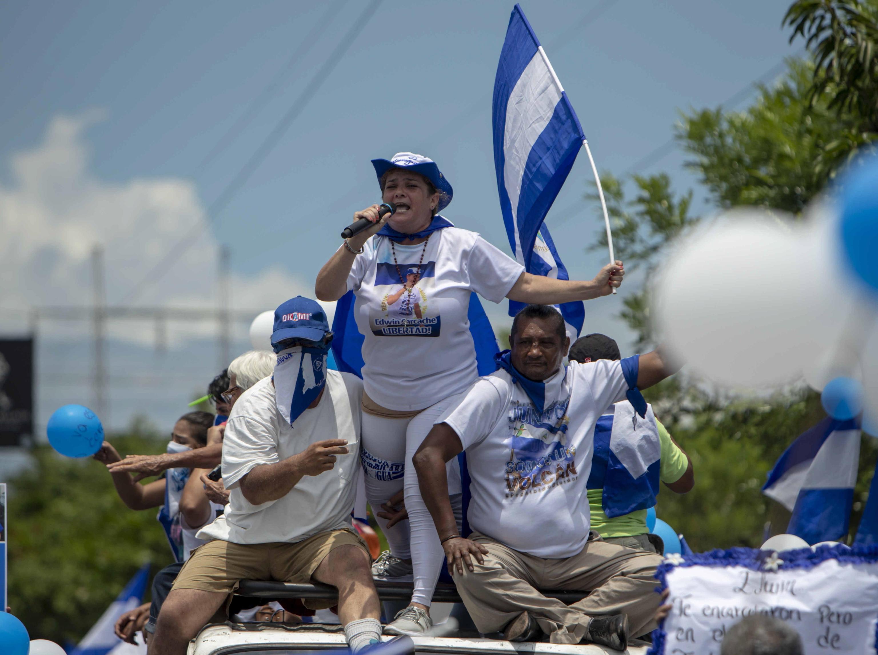 La testa del corteo. La testa del corteo.