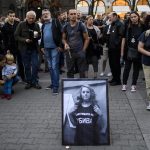 I manifestanti chiedono alle autorità azioni decise per accertare la verità sulla sua morte I manifestanti chiedono alle autorità azioni decise per accertare la verità sulla sua morte