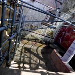 Le impalcature durante i restauri del giardino incantato Le impalcature durante i restauri del giardino incantato