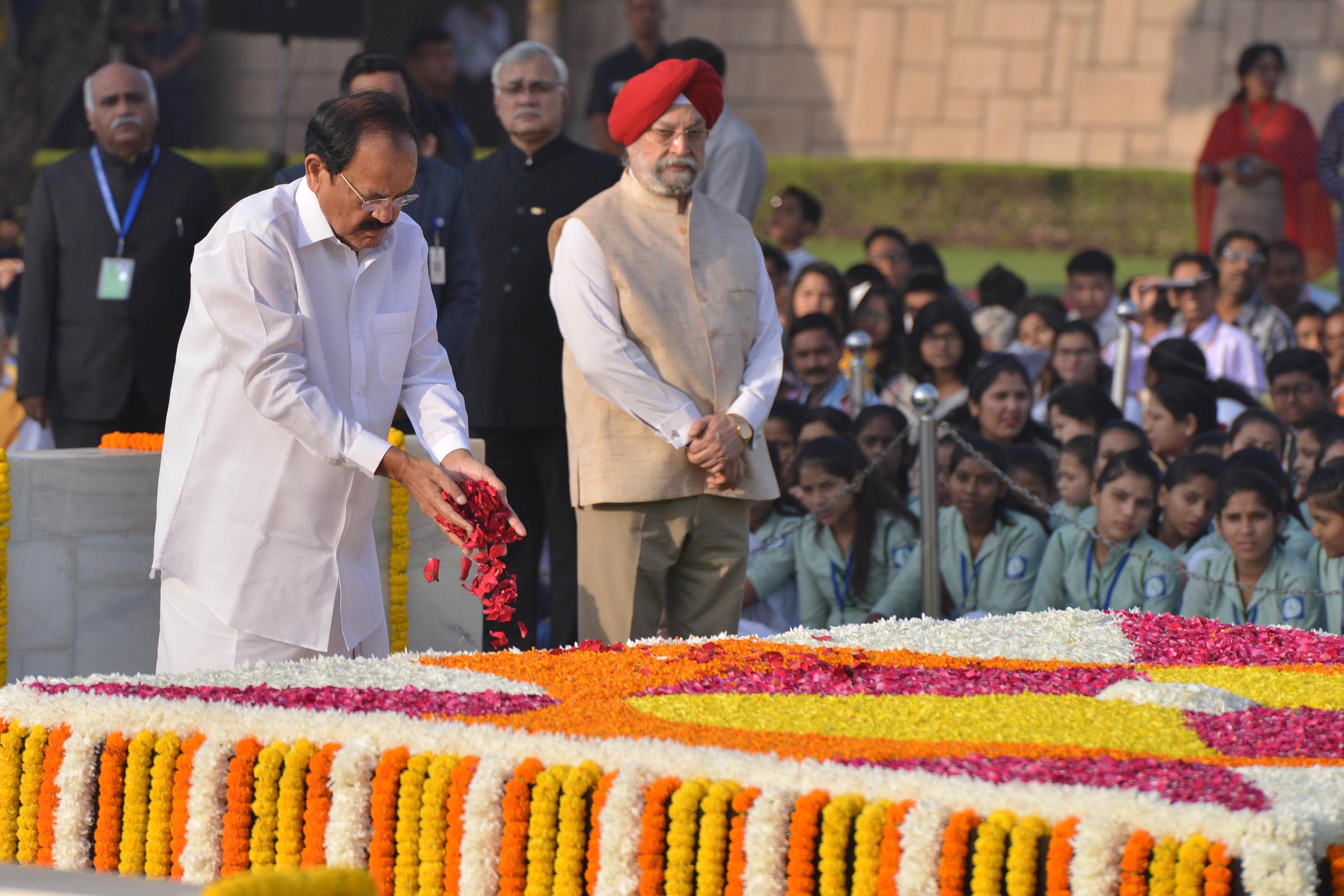 Presente anche il vicepresidente indiano Venkaiah Naidu