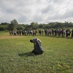 Da pochi giorni è arrivato in Messico il secondo caravan di Migranti. I membri, arrivati a dieci giorni di distanza dal primo caravan,fanno la fila per mangiare a Matias Romero.