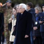 Il Presidente della Repubblica Sergio Mattarella ha accolto la salma