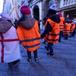 In piazza hanno portato anche i loro figli