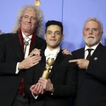 Rami Malek, ritratto con Brian May e Roger Taylor, è stato premiato come miglior protagonista drammatico