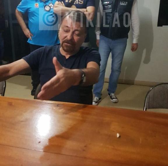 Il latitante durante l'interrogatorio seguito alla cattura, avvenuta grazie a un Interpol di investigatori italiani e brasiliani.