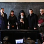 Tsipras in visita presso la scuola teologica di Halki