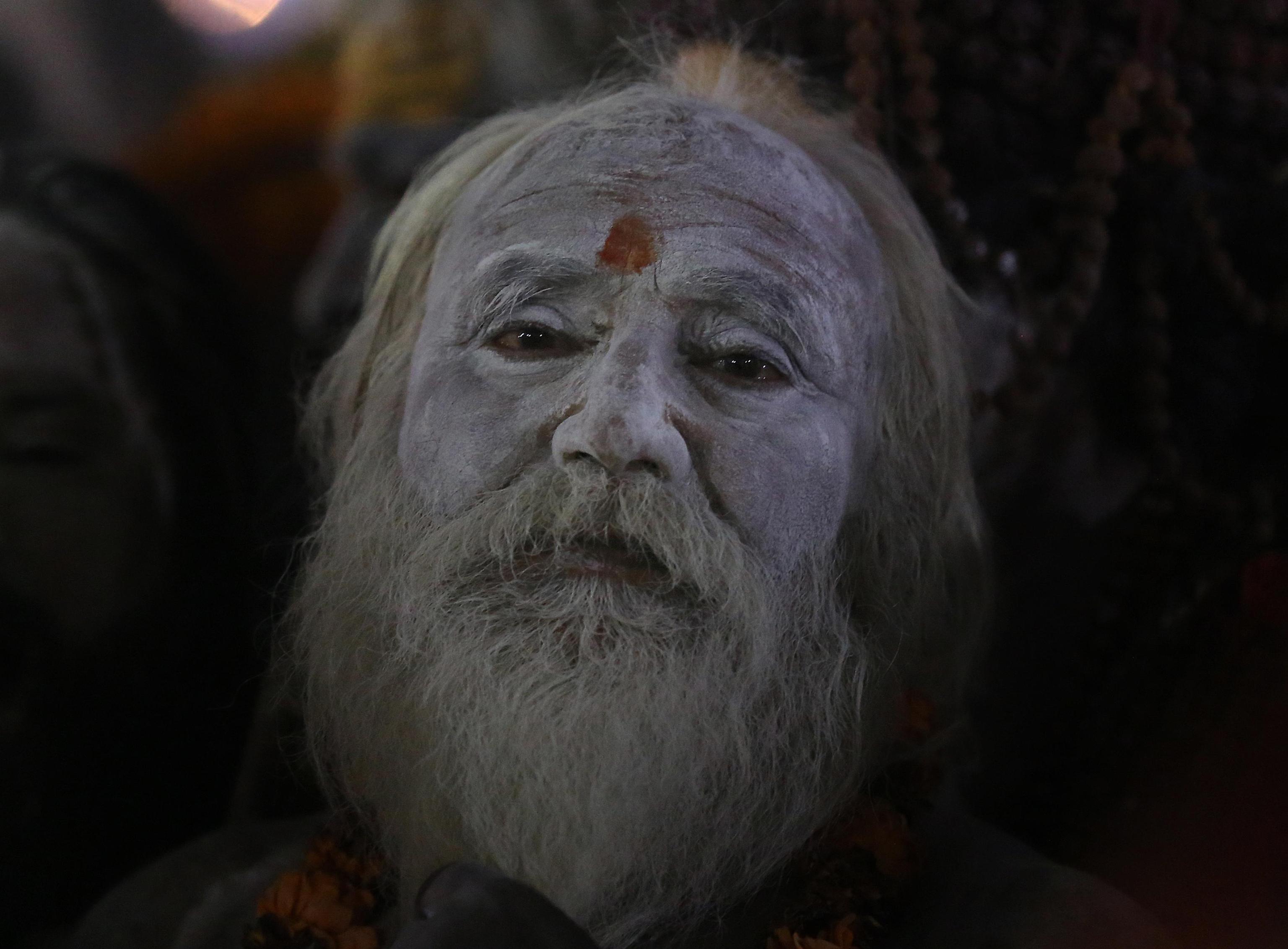 Un Naga Sadhu in processione