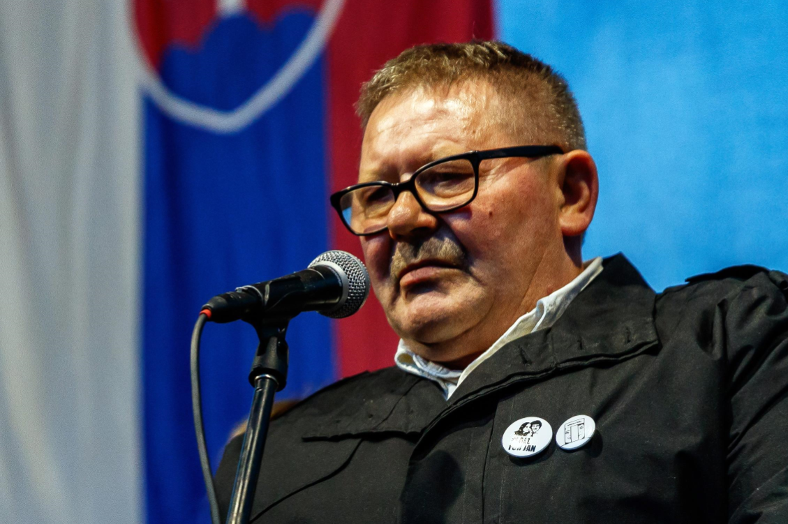 Jozef Kuciak, il padre di Jan, intervenuto durante la manifestazione Jozef Kuciak, il padre di Jan, intervenuto durante la manifestazione