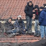 Antagonisti in attesa sul tetto