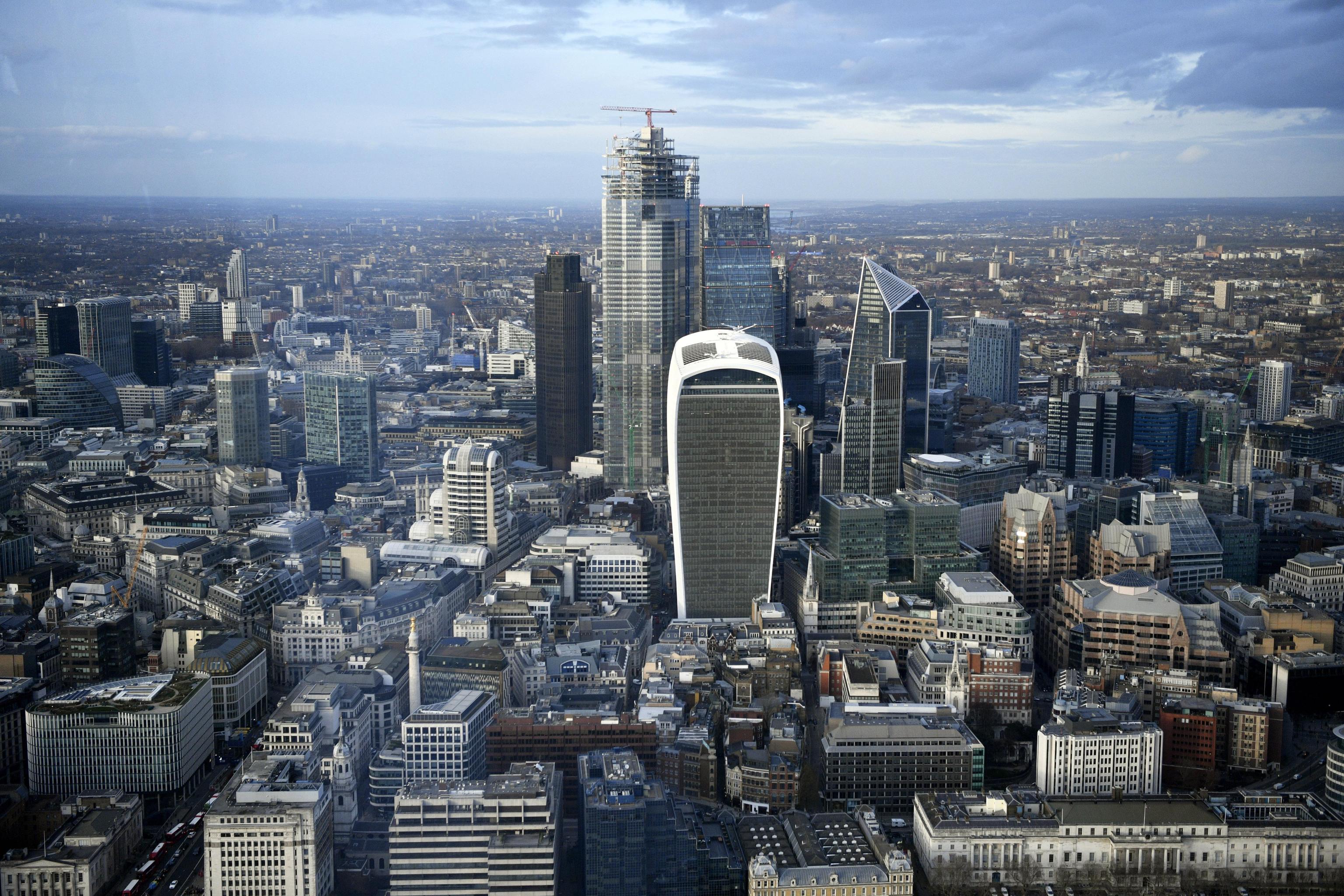 The City of London a Londra è il quartiere degli affari.