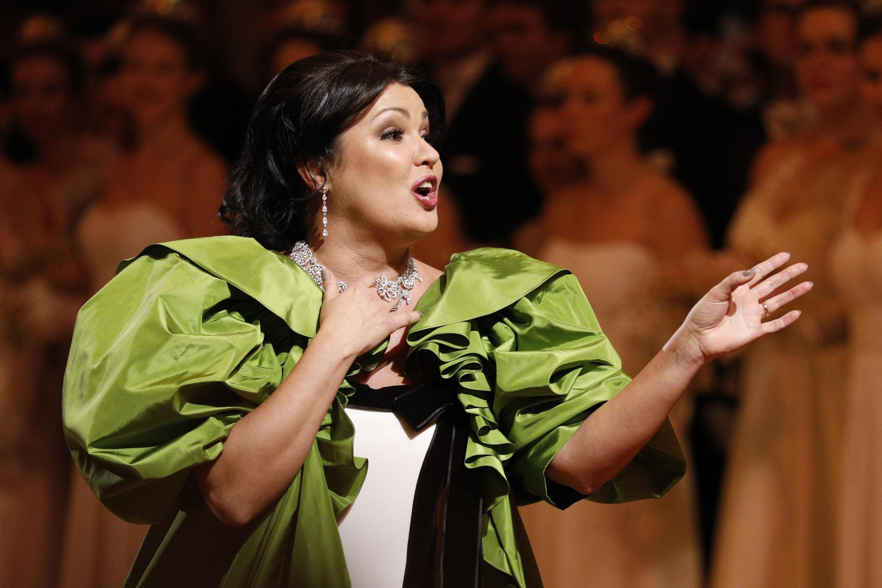 Tra gli artisti impegnati, il soprano russo-austriaco Anna Netrebko Tra gli artisti impegnati, il soprano russo-austriaco Anna Netrebko
