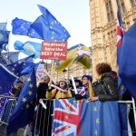 Folla di europeisti risponde agli indipendentisti. Per loro il miglior accordo è restare nell'Unione
