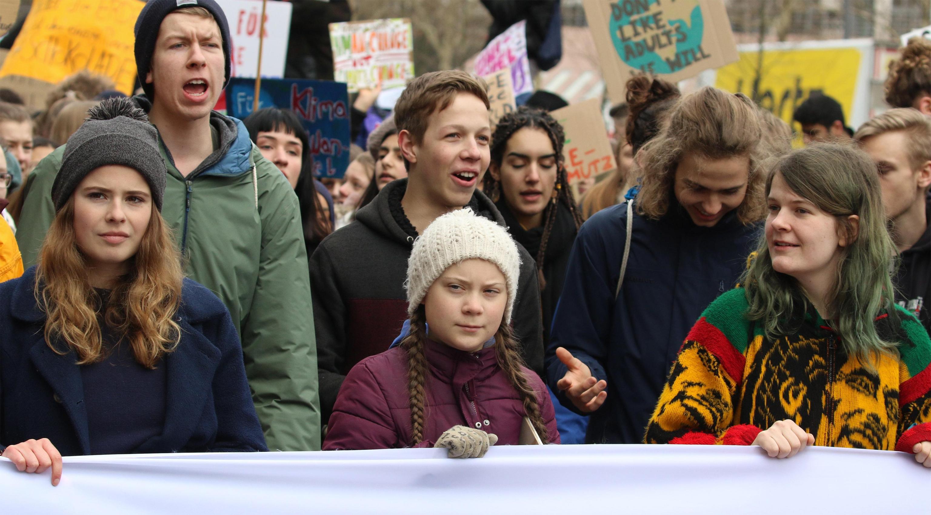 Greta Thunberg, la ragazza svedese simbolo delle proteste contro il cambiamento climatico, è la capofila delle manifestazioni in tutto il mondo