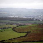 La vista dei campi sul confine tra la Repubblica di Irlanda e l'Irlanda del Nord