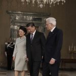 Mattarella mostra i saloni del Quirinale a Xi Jinping e alla consorte Peng Liyuan