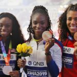 Il podio dei 200 metri: oro alla britannica Dina Asher-Smith, argento alla statunitense Brittany Brown e bronzo alla svizzera Mujinga Kambundji Il podio dei 200 metri: oro alla britannica Dina Asher-Smith, argento alla statunitense Brittany Brown e bronzo alla svizzera Mujinga Kambundji