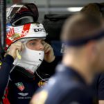 Un'immagine del pilota olandese di formula 1, Max Verstappen della Red Bull Racing mentre si prepara per la seconda sessione di prove