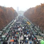 Una foto dall'alto che mostra i manifestanti tedeschi