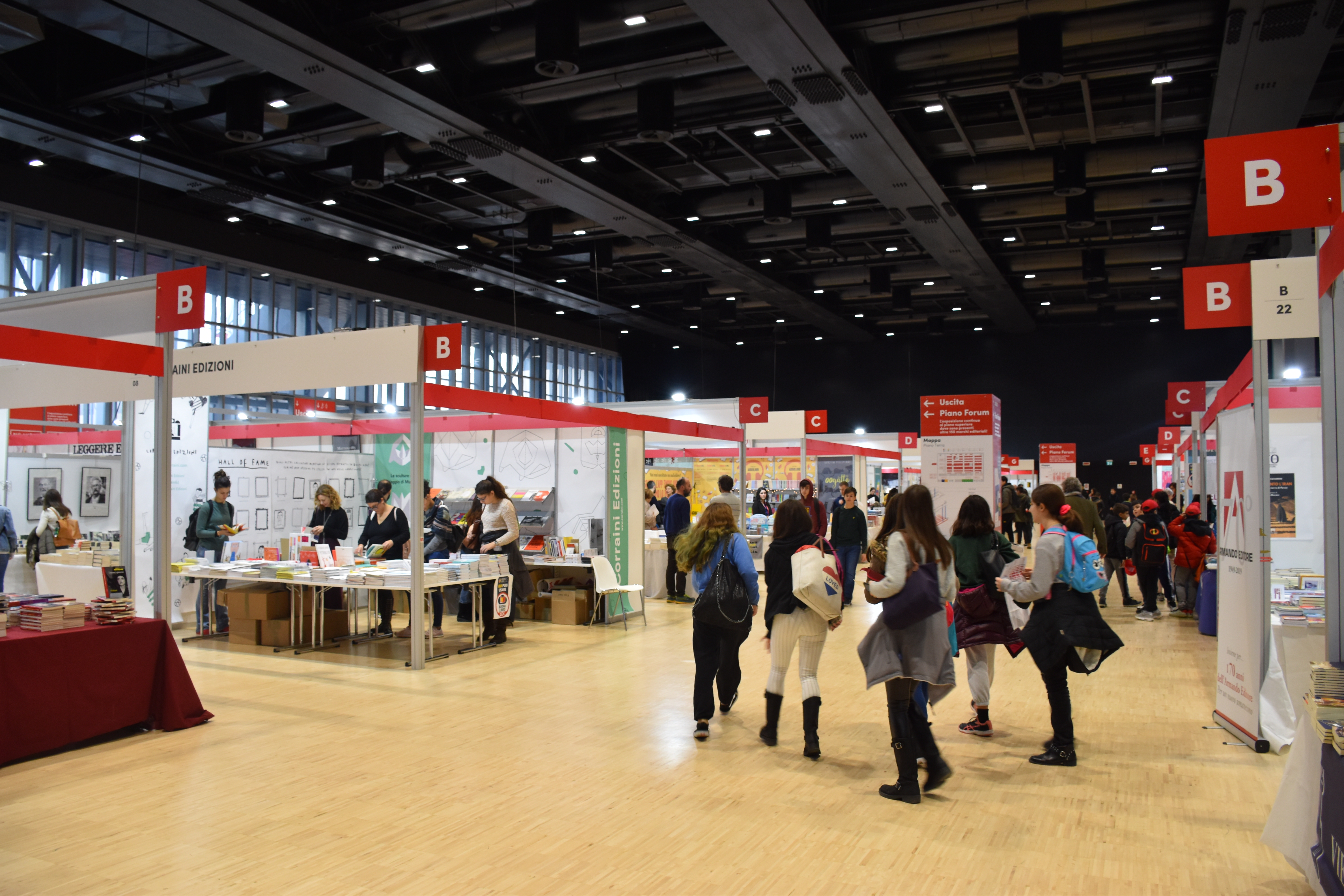 Una scolaresca a Più Libri Più Liberi - Roma, 5 dicembre 2019