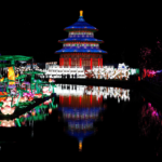 Il più grande evento sulla cultura cinese mai realizzato, si ispira al Festival di Zigong, città nella provincia del Sichuan, conosciuto in tutto il mondo.