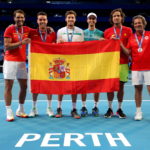 I festeggiamenti dei tennisti spagnoli dopo aver vinto il gruppo B del torneo ATP Cup